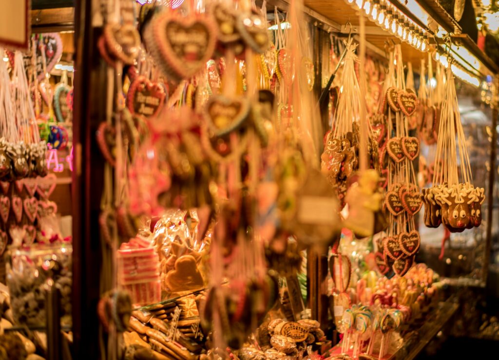 Süßwaren und Bonbons auf dem Weihnachtsmarkt