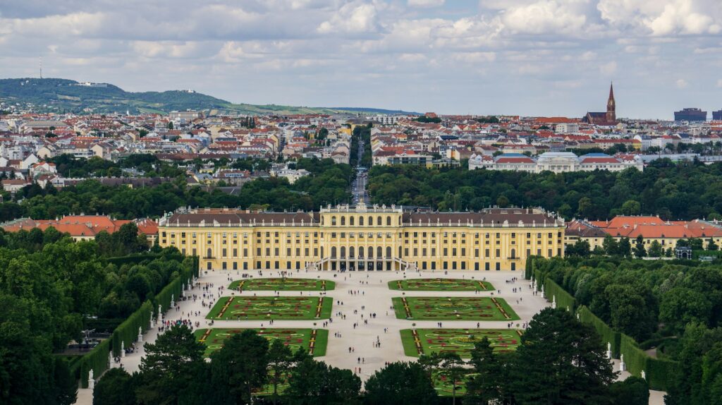 Luftaufnahme des Schlosses Schönbrunn