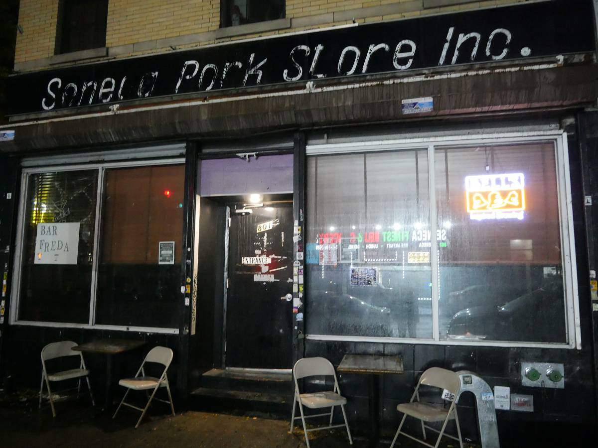 SIXTMUSIC KONZERT BAR FREDA, NYC Sixt Magazine