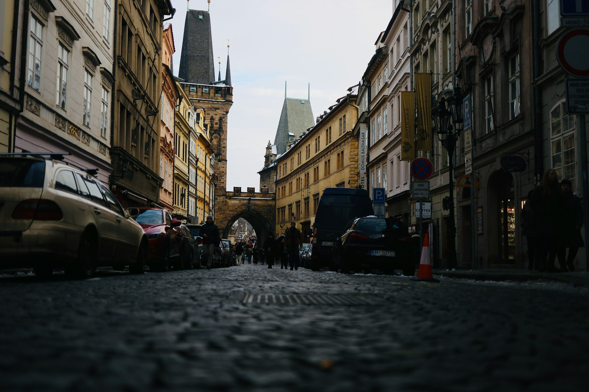 Was Kostet Parken In Prag www.sixt.de